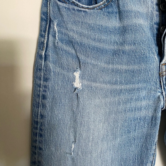 Levi’s 501 Jeans - Picture 2 of 10